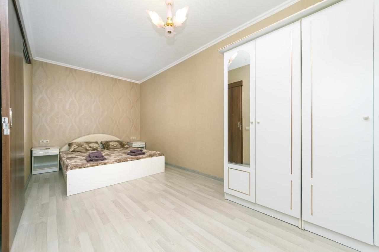 2К Уютная Квартира В Центре Печерска Kiew Exterior foto